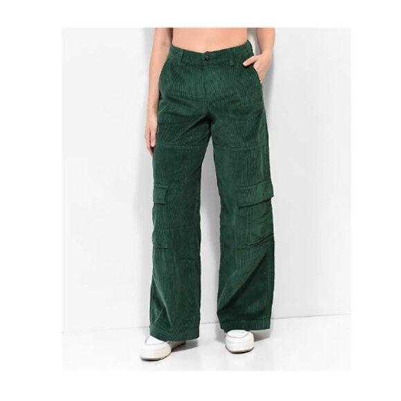 🌹HOST PICK🌹ANGEL KISS GREEN CORDUROY CARGO LOOSE/100%COTTON PANTS/SIZE 9/29/NWOT - Picture 2 of 11